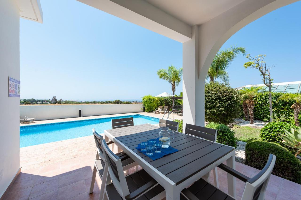 Villa Cassia By Ezoria Villas Coral Bay Exterior foto